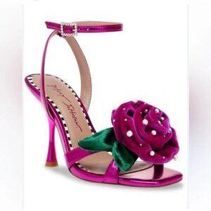Betsey Johnson Carlos Fuchsia Heel NIB
